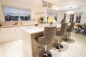 Photo 25- click for photo gallery